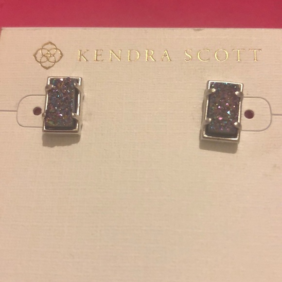 Kendra Scott Jewelry - Kendra Scott Paola Earrings NWT
